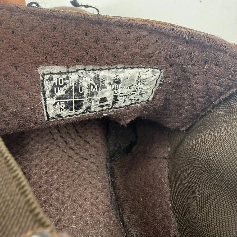 Dr. Martens Chelsea Boots Mens US 11 Brown Air-Cushioning Sole Round Toe Slip On